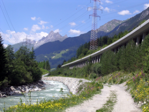 Wanderweg an der Rosanna